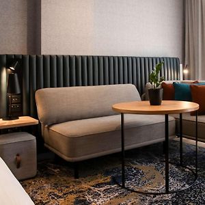 Superior Zimmer mit Kingsize-Bett
